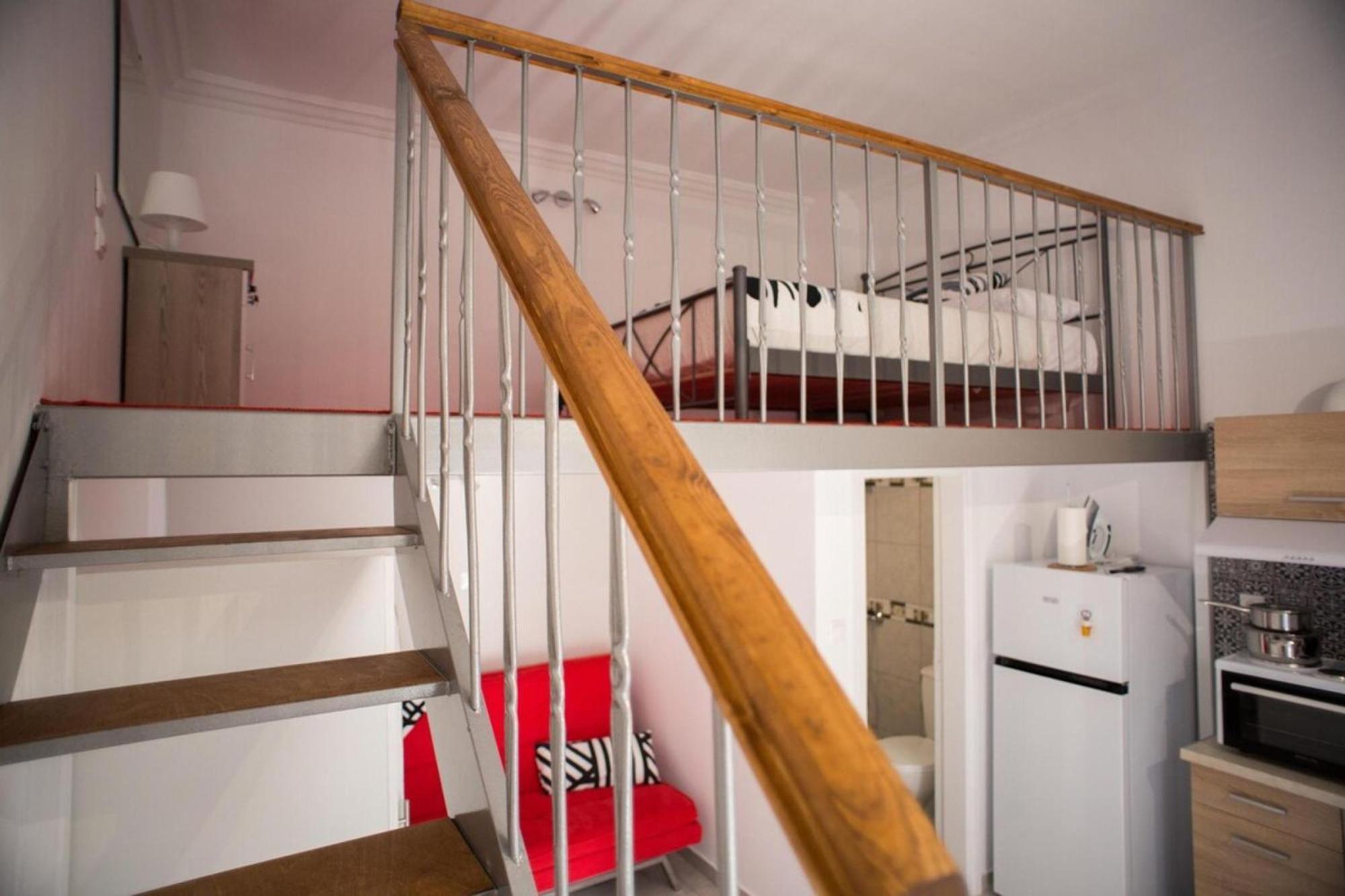 Aimou Studio'S Apartment'S Pire Dış mekan fotoğraf